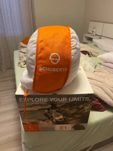 Capacete Schuberth E1 Tamanho L 59 (Usado)