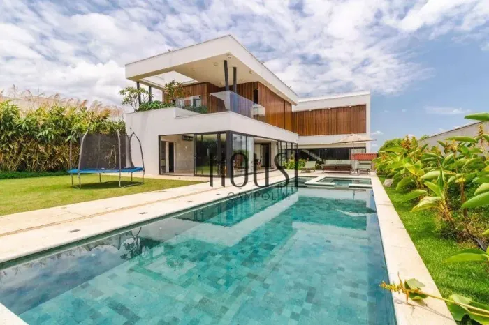 Casa em Sorocaba, com 607 m², à venda em condomínio de alto padrão Saint Patrick | CA1403