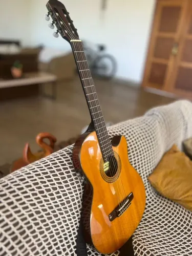 Violão Maciço Morris Groovin GG-90Z