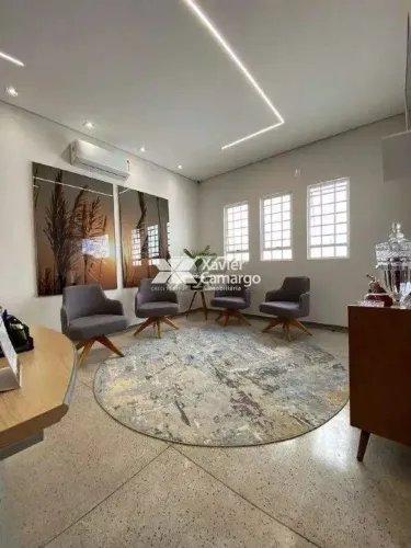 Casa comercial para locação no Centro - Rio Claro/SP.