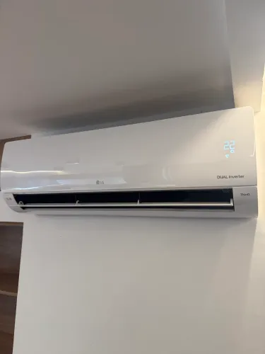 Ar-condicionado LG 18.000 btus inverter Wi-Fi 