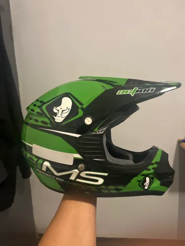 Capacete de motocross infantil