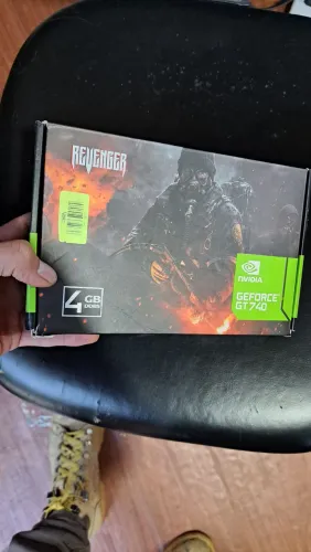 Placa de vídeo nvidia gerforce gt 740 4gb