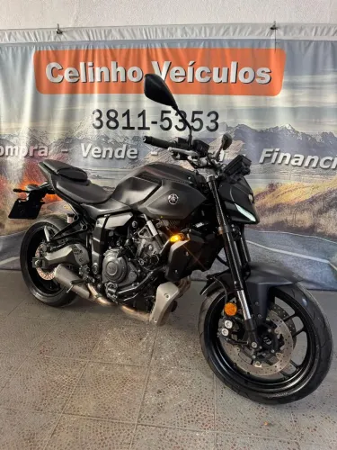 Yamaha MT 07 ABS - - Financio em até 48x e parcelo em 21x no cartão