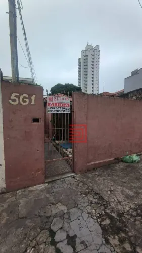 CASA DISPONÍVEL PARA LOCAÇÃO COM 1 DORMITÓRIO NA VILA INVERNADA