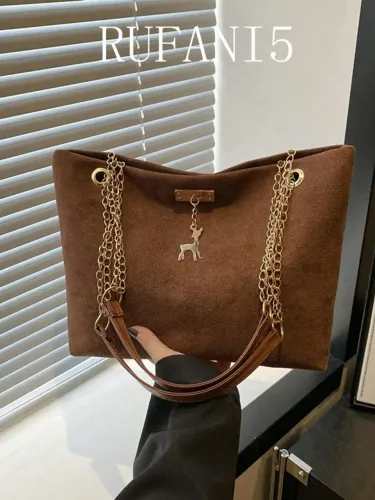 Bolsa Femenina 60.00 cada respondo chat.entrego a domicílio.