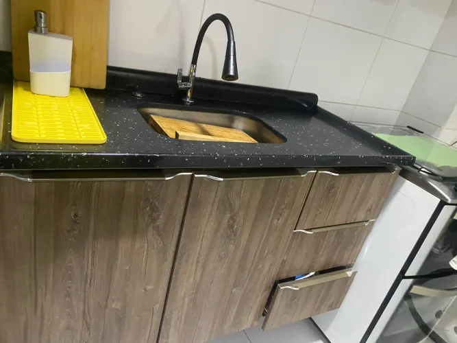 Vende se jogo de cozinha usada