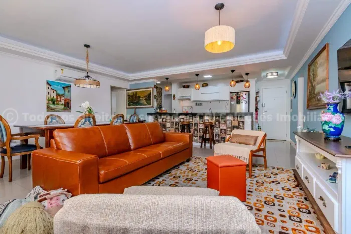 Apartamento com 3 quartos sendo 1 suíte no Edifício Pablo Neruda no Centro em Balneário Ca