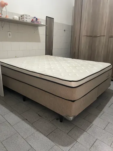 Cama Casal Queen Size 26cm x 1.98m x 1.58m