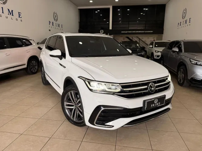 Volkswagen Tiguan Allspac R-line 300 TSI 2.0 2024
