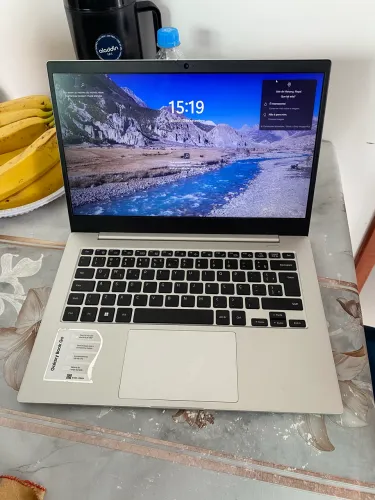 Vendo notebook Samsung Book Go