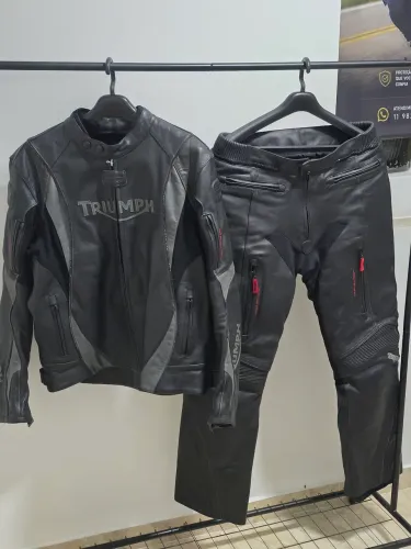 Conjunto Triumph em couro