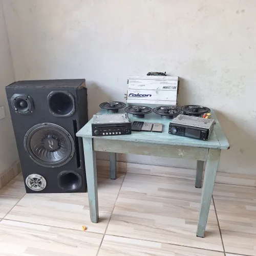 Kit de som automotivo 