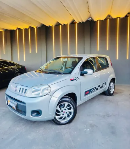 Fiat Uno Vivace Celeb. 1.0 EVO F.flex 8V 5P 2014