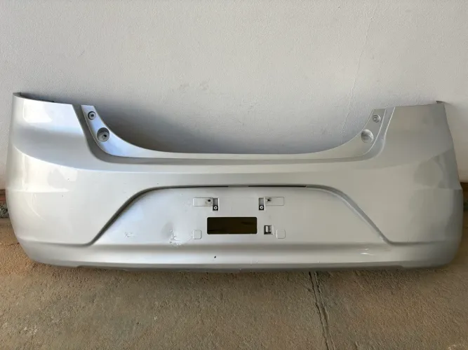 Parachoque traseiro Ford Ka 2015