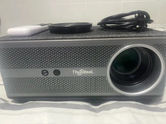 Projetor Thundeal TD98W