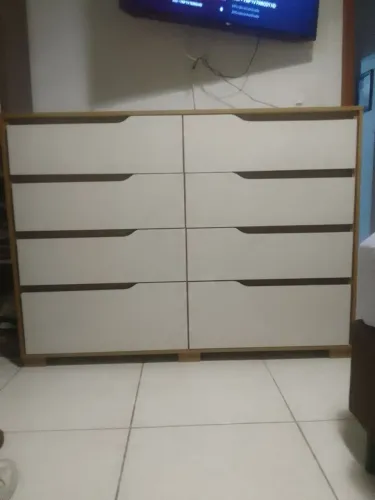 Cômoda novinha