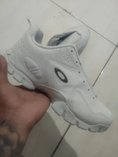 Tênis Oakley Stratus Unissex - Branco