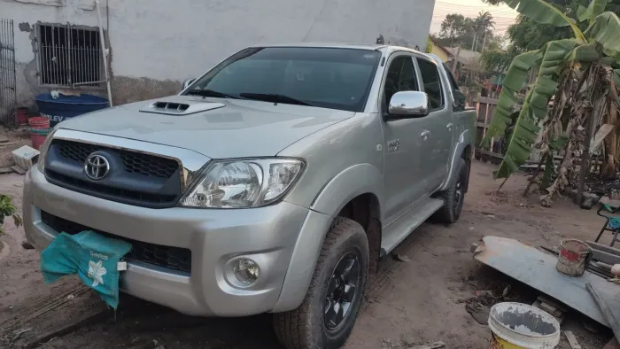 Toyota Hilux CD SRV D4-d 4X4 3.0 TDI Dies 2006