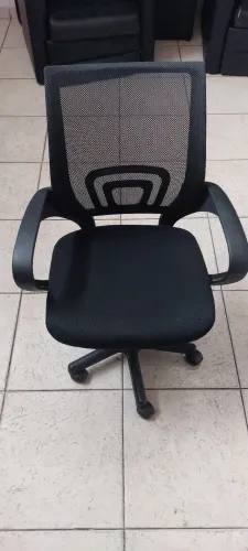 Cadeira de escritorio com rodinha