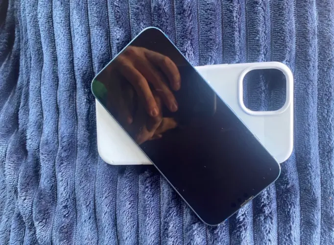 iPhone 13 128gb azul todo original