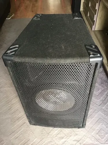 Caixa ativa 12" com bluetooth - troco por toca disco 