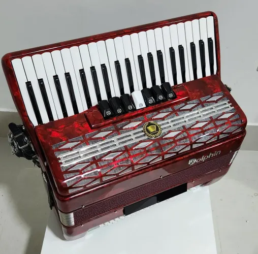 Acordeon Sanfona 120 Baixos Dolphin Vermelha Profissional com Case