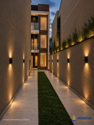 Casa para venda possui 138 metros quadrados com 4 quartos em Portão - Curitiba - Paraná