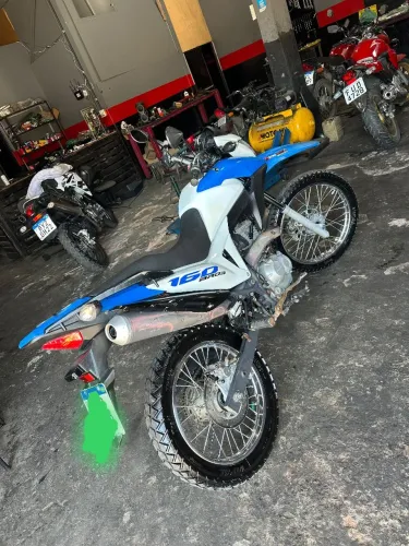 Honda bros 160 