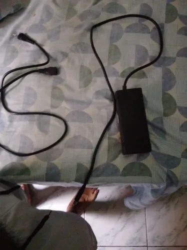 Fonte Xbox 360super slim + cabo de energia 