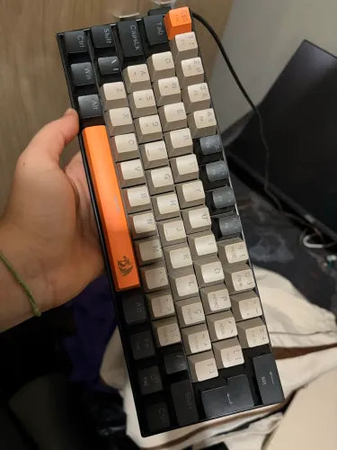 Teclado mecânico redragon lakshmi 60%