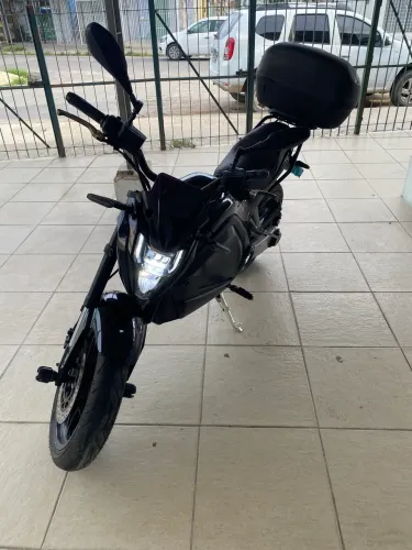 Voltz EVS 2023 - 2 Baterias