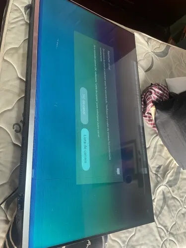 Tv 55 polegadas pra concerto, ela tá assim como na imagem