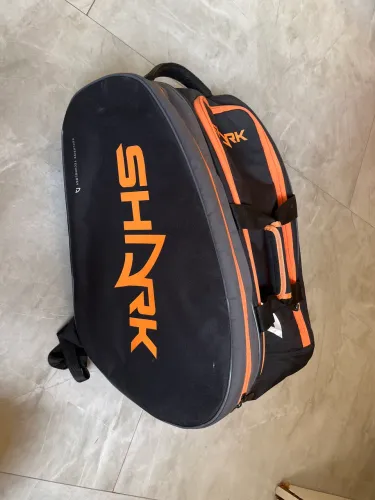 Raqueteira Shark Profissional Para Beach Tennis Ou Padel Cor Laranja 2023