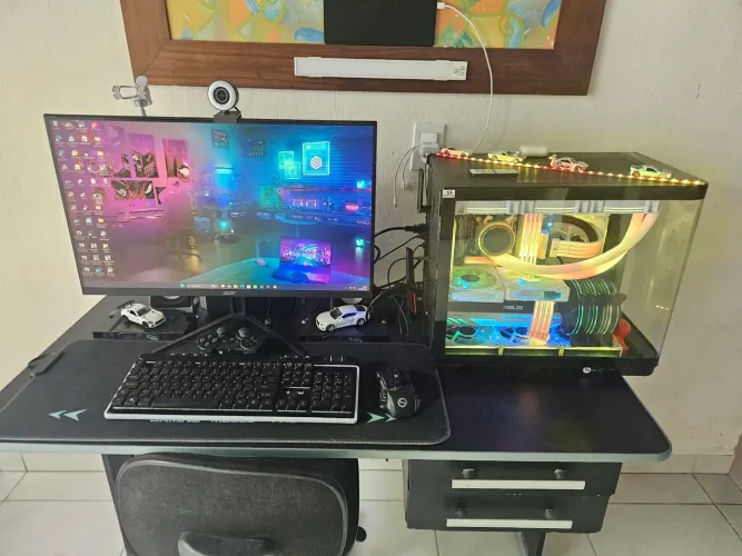 *Vendo pc completo i7 8700 roda qualquer jogo pesado da atualidade*<br>