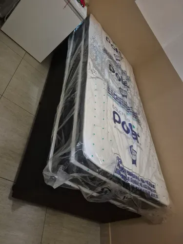 Box baú + colchão solteiro MOLAS ENSACADAS  24cm