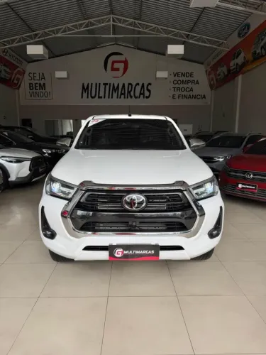 Toyota Hilux SRX ANO 2022