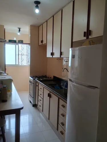 Vendo oportunidade Lote de esquina , pleno escorrido pra rua , posição Solar é Nascente 