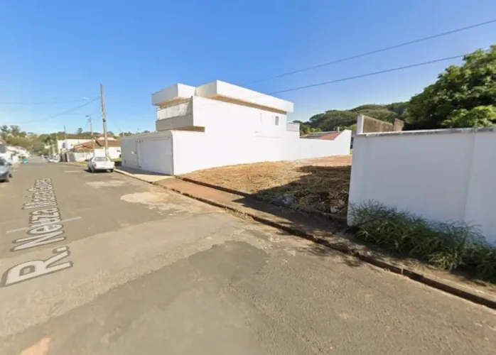 Terreno, 420m², Centro, Andradas/MG