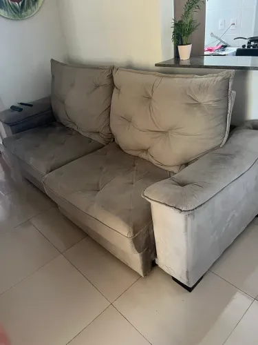 Sofá retrátil 3 lugares em ótimo estado 