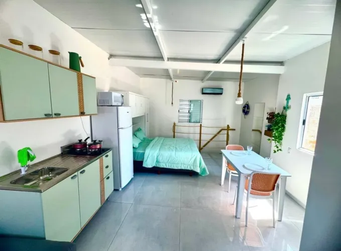 Alugo studio/sobrado (Tudo incluso)