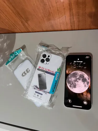 iPhone 12 novo