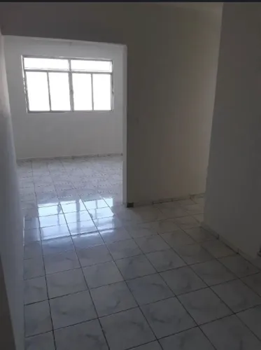 B17 CASA EM PIRAJÁ