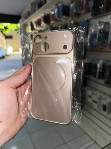 CAPINHA IPHONE 14 TRANSFORMA EM 17