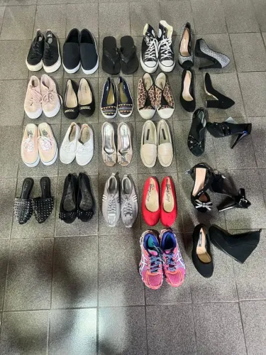 Lote 22 pares de calçados l