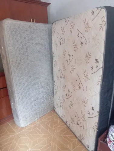 Cama box com colchão 