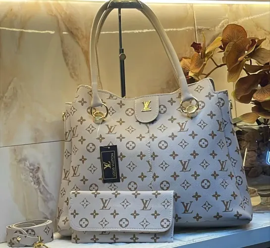 Bolsa Estilo LV Grande Premium em Couro Sintético - Elegante, Espaçosa e Sofisticada