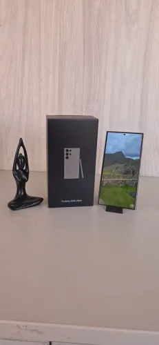 SAMSUNG GALAXY S24 ULTRA 
