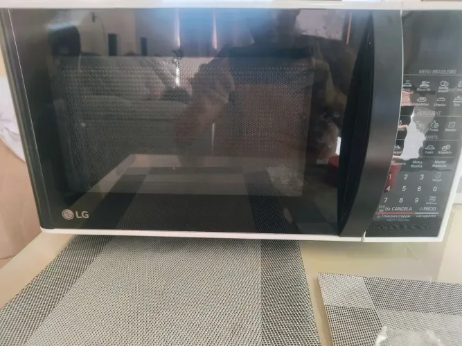 Microondas LG 30 litros