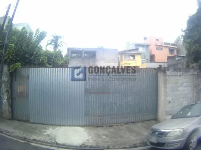 Terreno Comercial de 252 m² à Venda em Ferrazópolis, São Bernardo do Campo